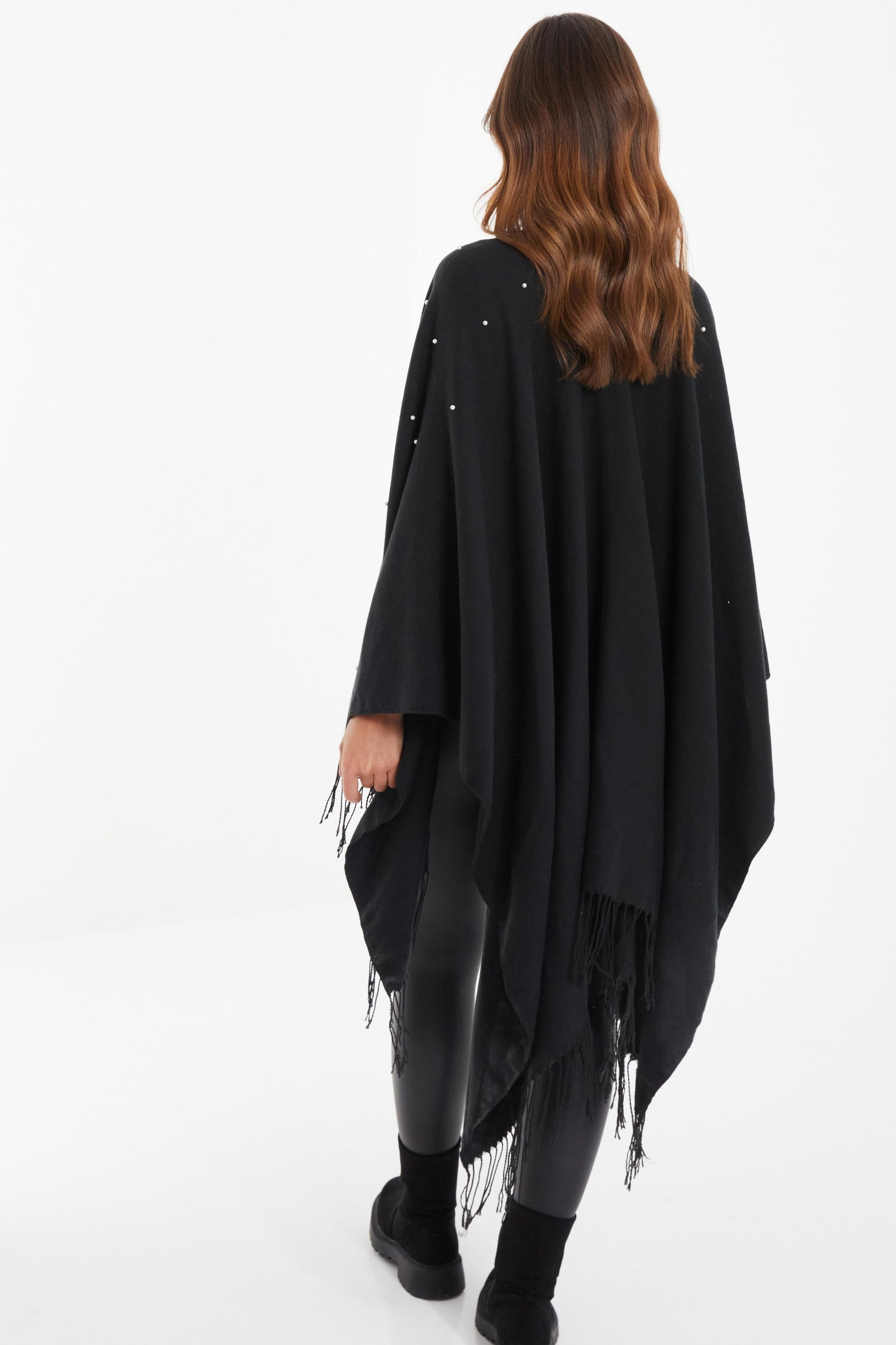 Black Pearl Cape